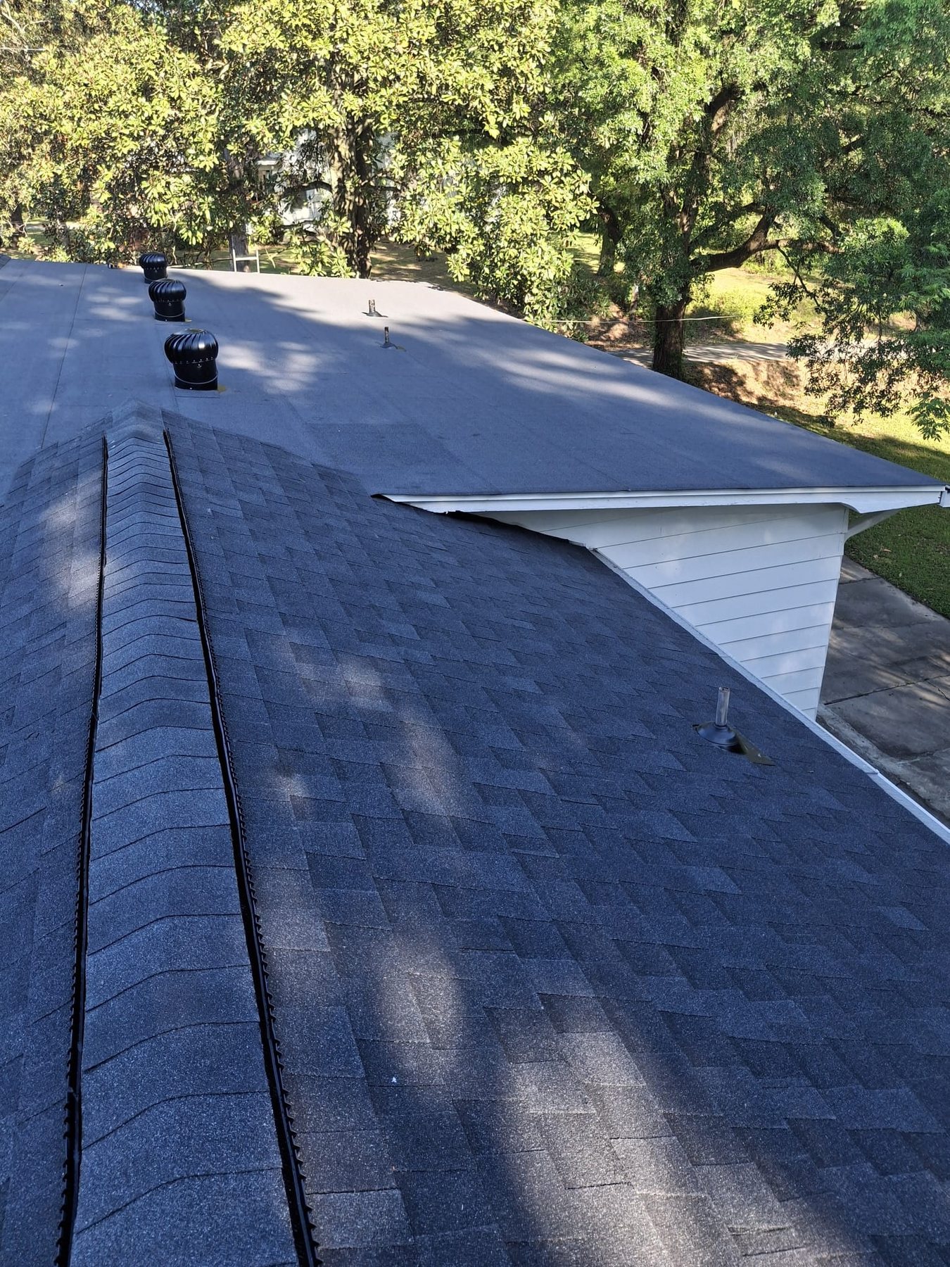Bible Roofing project photo